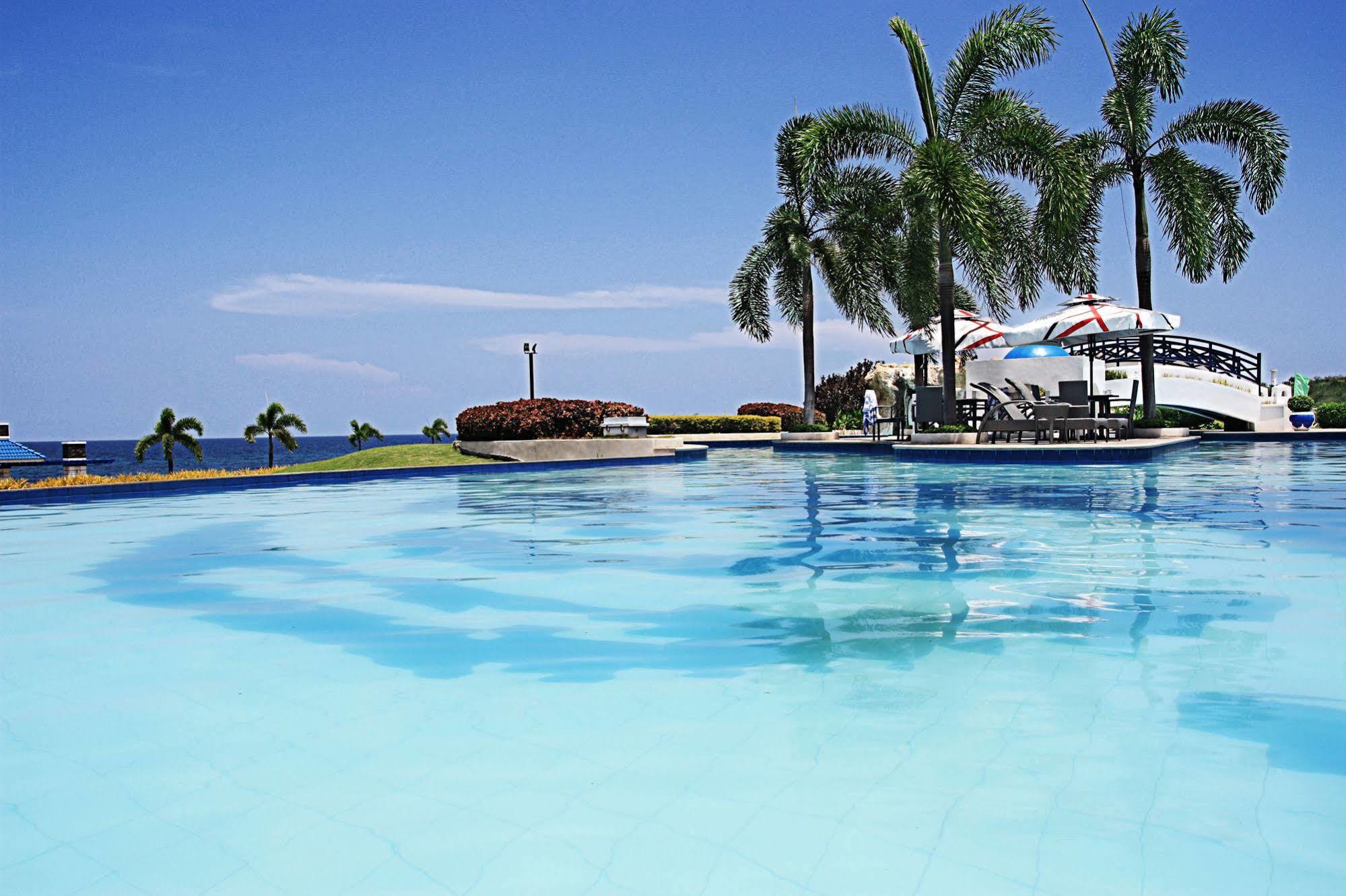 Thunderbird Resorts - Poro Point San Fernando City (La Union) Exterior foto